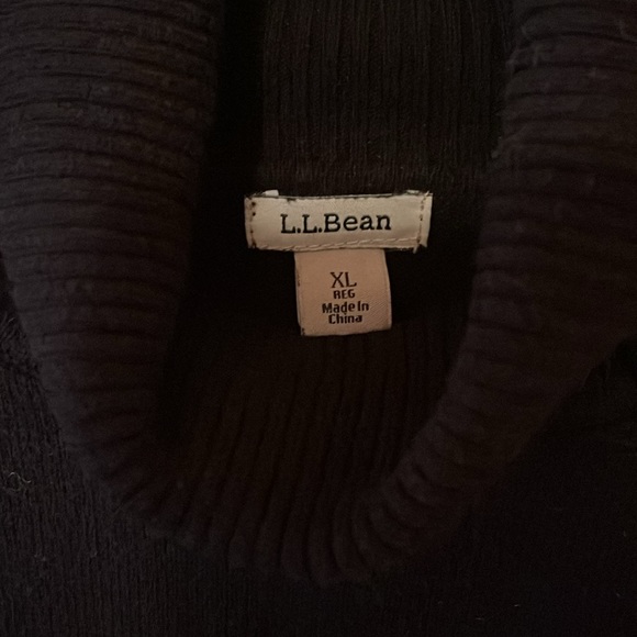 LL Bean Turtleneck Sweater - Picture 3 of 4